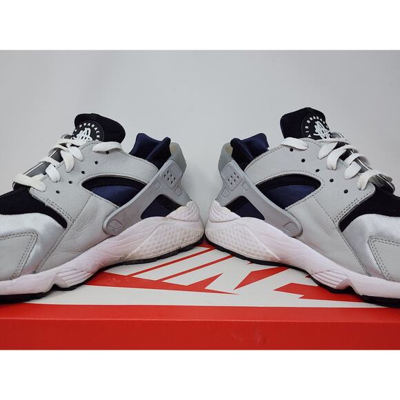 Nike Air Huarache GREY FOG OBSIDIAN DD1068-005 Size 11 WORN - Picture 6 of 8